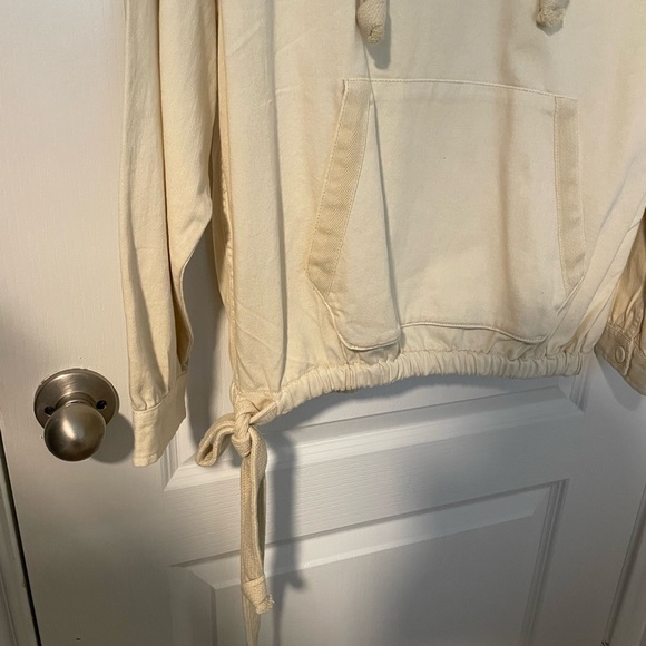 NWT American Eagle Women’s Pull Over Jacket Size S - Picture 2 of 5